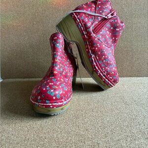 OshKosh Red Kids Shoes